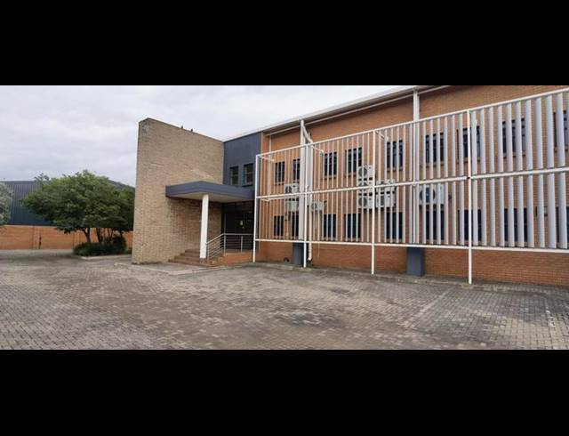 INDUSTRIAL PROPERTY TO RENT IN N4 GATEWAY INDUSTRIAL PARK